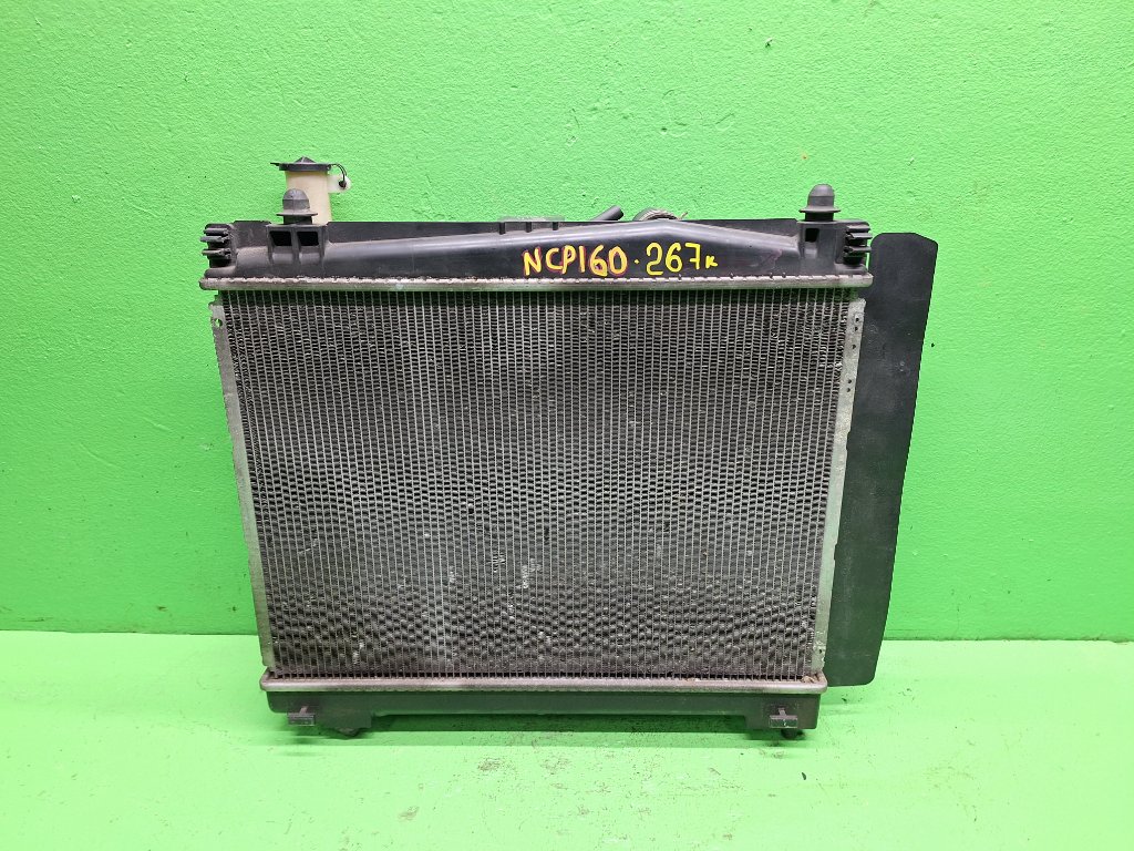 Радиатор основной TOYOTA PROBOX NCP160 (б/у)