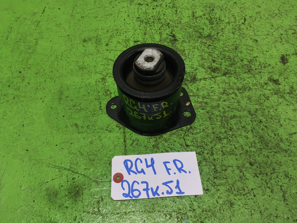 Подушка двигателя HONDA STEPWGN RG4 передняя правая (б/у) #1.
