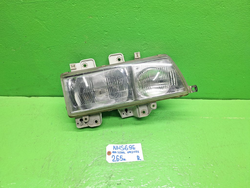 Фара ISUZU ELF NHS69E правая (б/у)