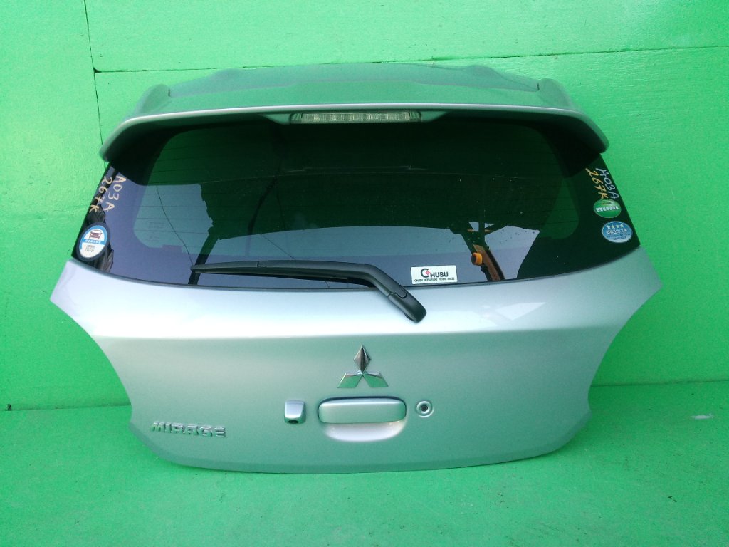Дверь задняя MITSUBISHI MIRAGE A03A (б/у)