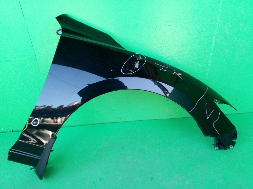 Крыло MAZDA ATENZA GJ2FW переднее правое (б/у)