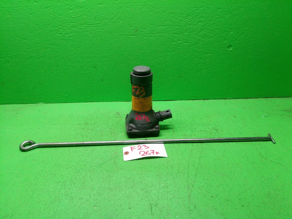 Домкрат NISSAN ATLAS F23 (б/у)