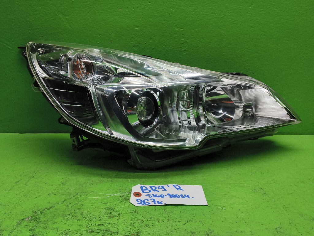 Фара SUBARU LEGACY BR9 правая (б/у)