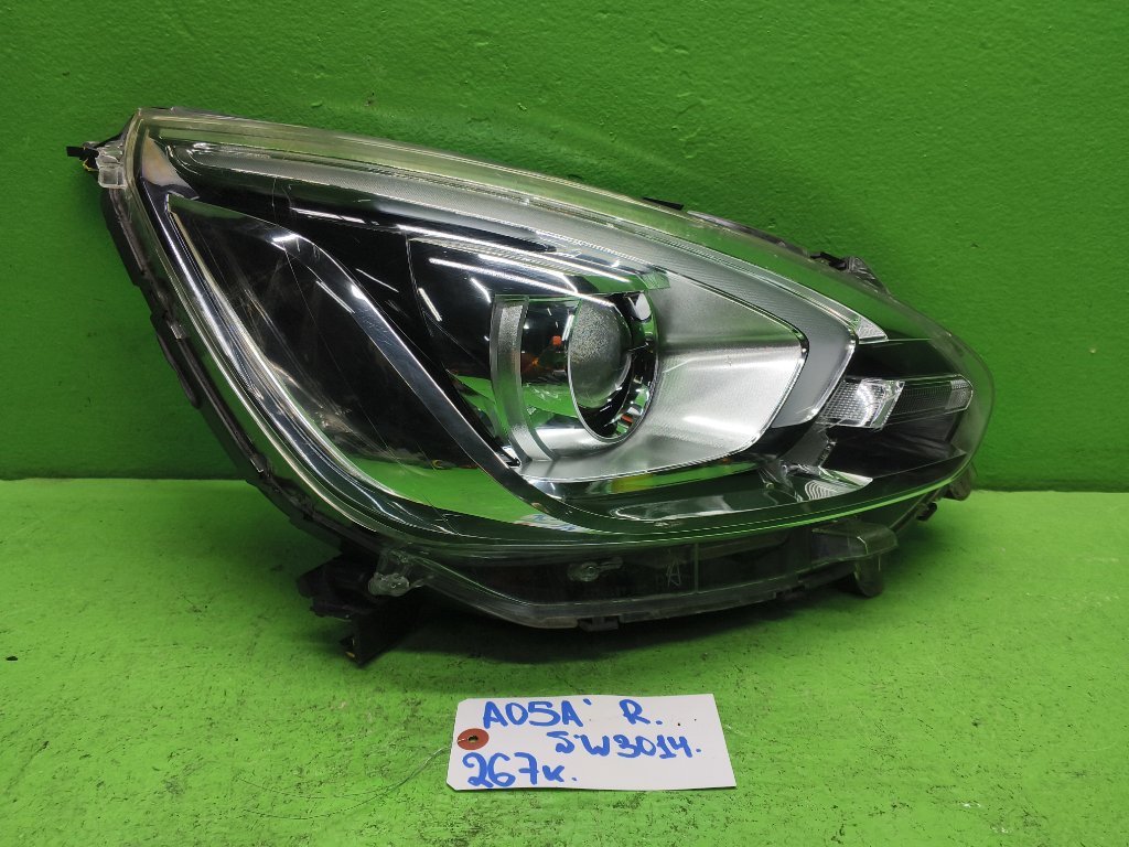 Фара MITSUBISHI MIRAGE A05A правая (б/у)