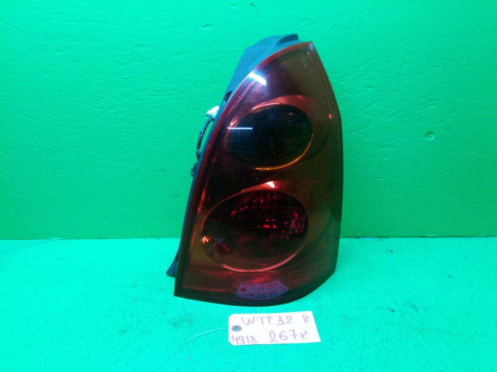 Стоп-сигнал NISSAN PRIMERA WTP12 правый (б/у)