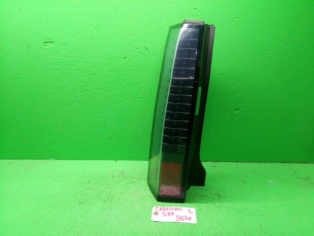 Стоп-сигнал CADILLAC SRX левый (б/у)