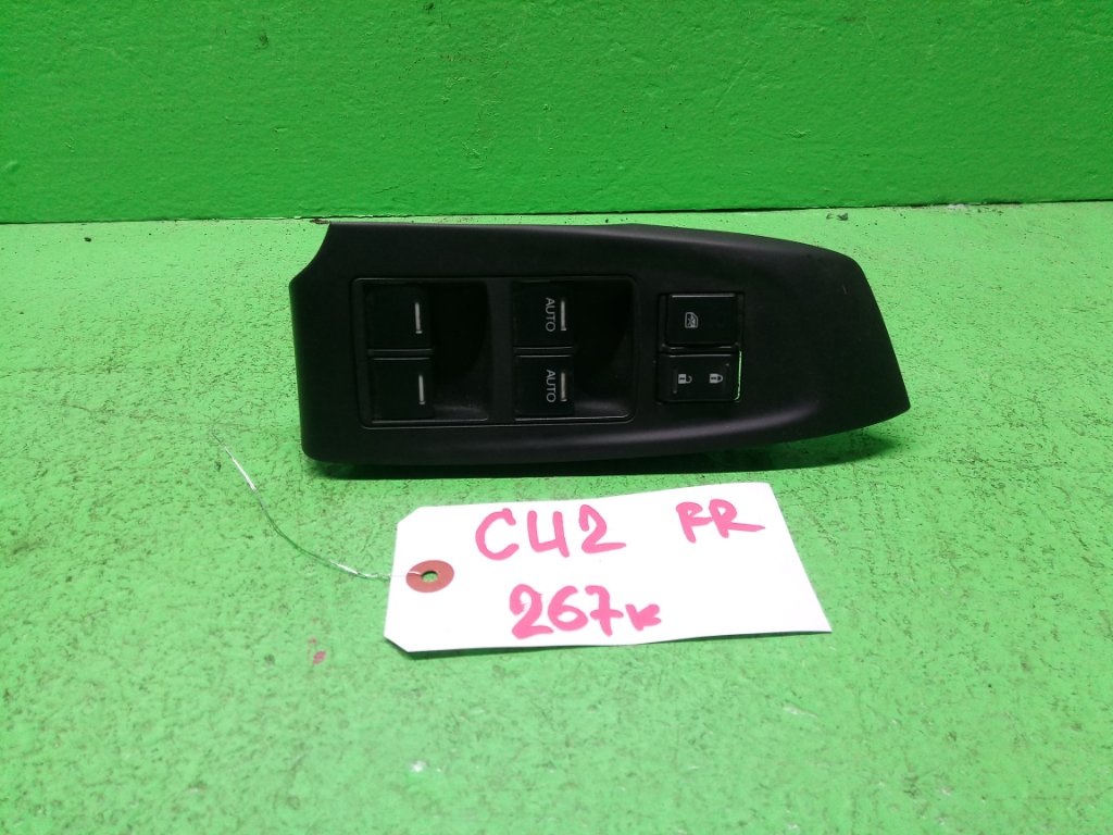 Блок упр. стеклоподьемниками HONDA ACCORD CU2 передний правый (б/у)