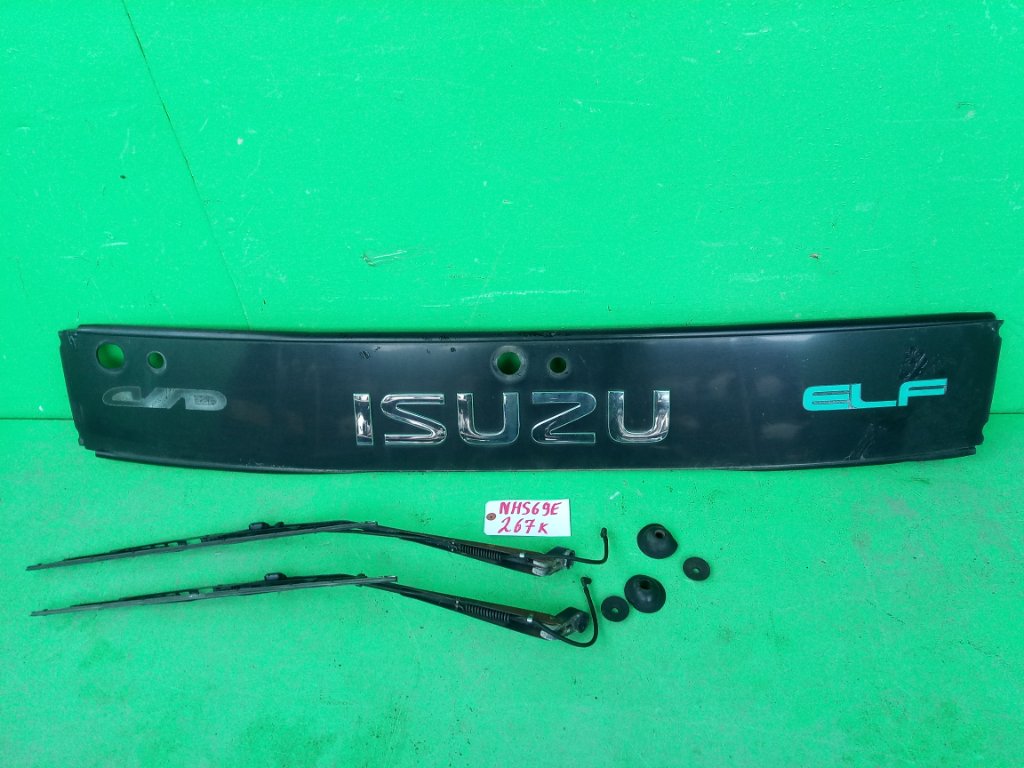 Жабо ISUZU ELF NHS69E (б/у)