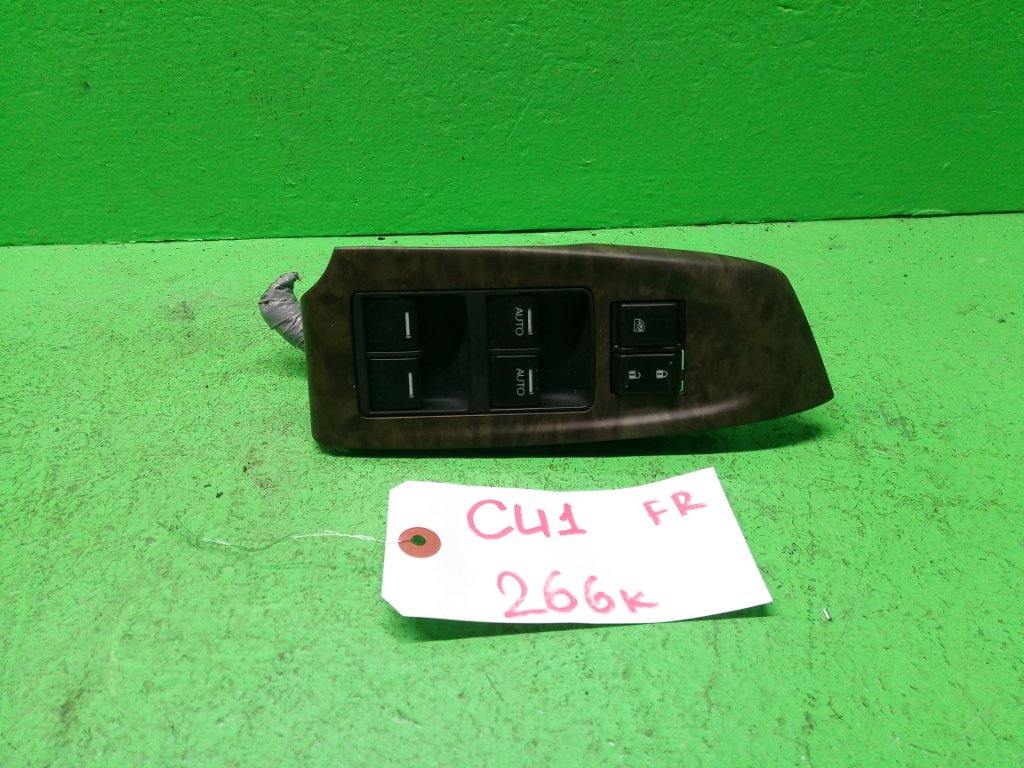 Блок упр. стеклоподьемниками HONDA ACCORD CU1 передний правый (б/у)