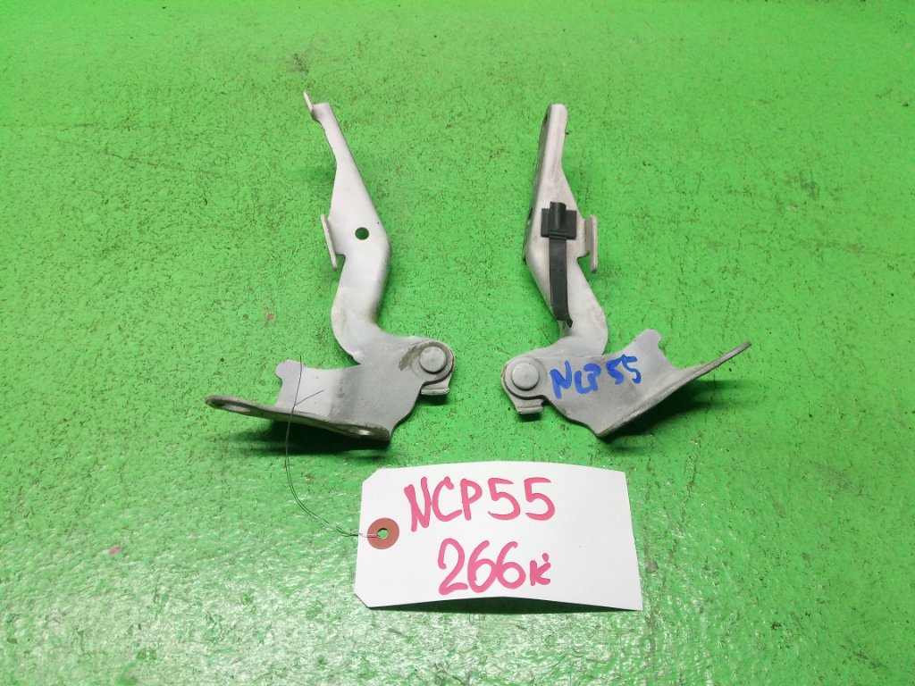 Петля капота TOYOTA PROBOX NCP55 передняя (б/у)