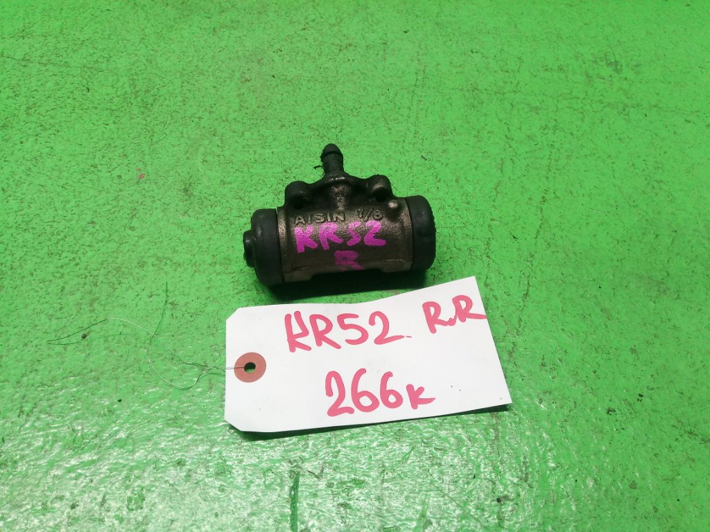 Тормозной цилиндр TOYOTA LITE ACE KR52 задний правый (б/у)