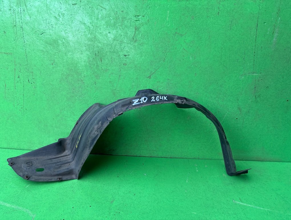 Подкрылок NISSAN CUBE Z10 передний левый (б/у)