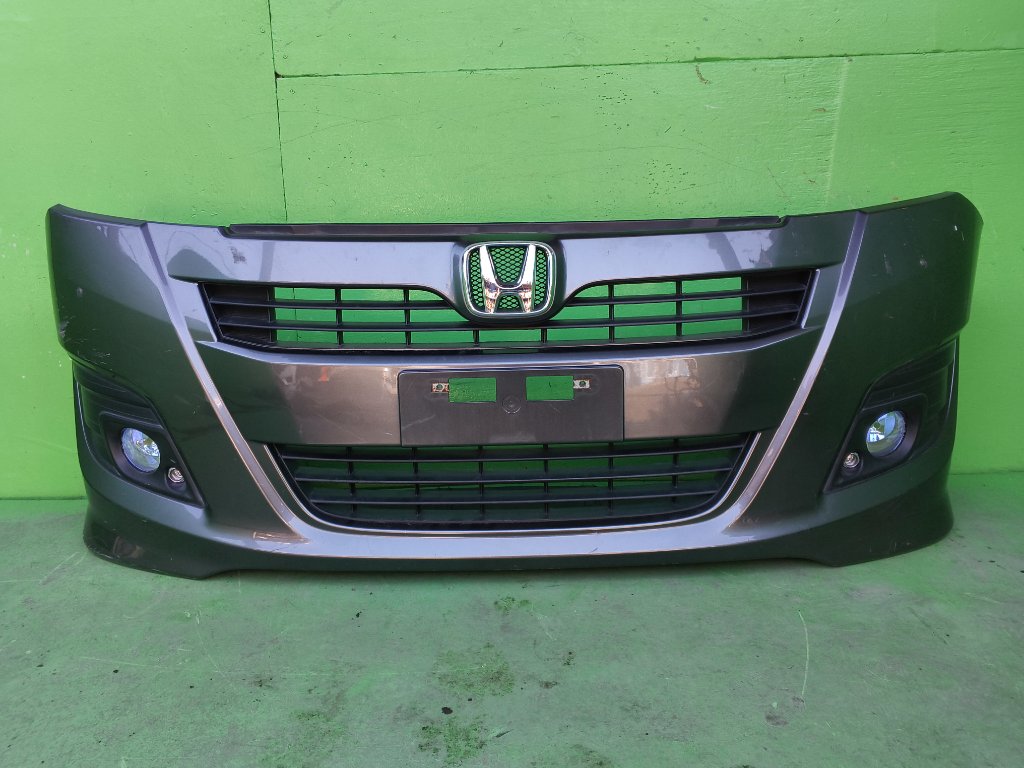 Бампер HONDA STEPWGN RG1 передний (б/у)