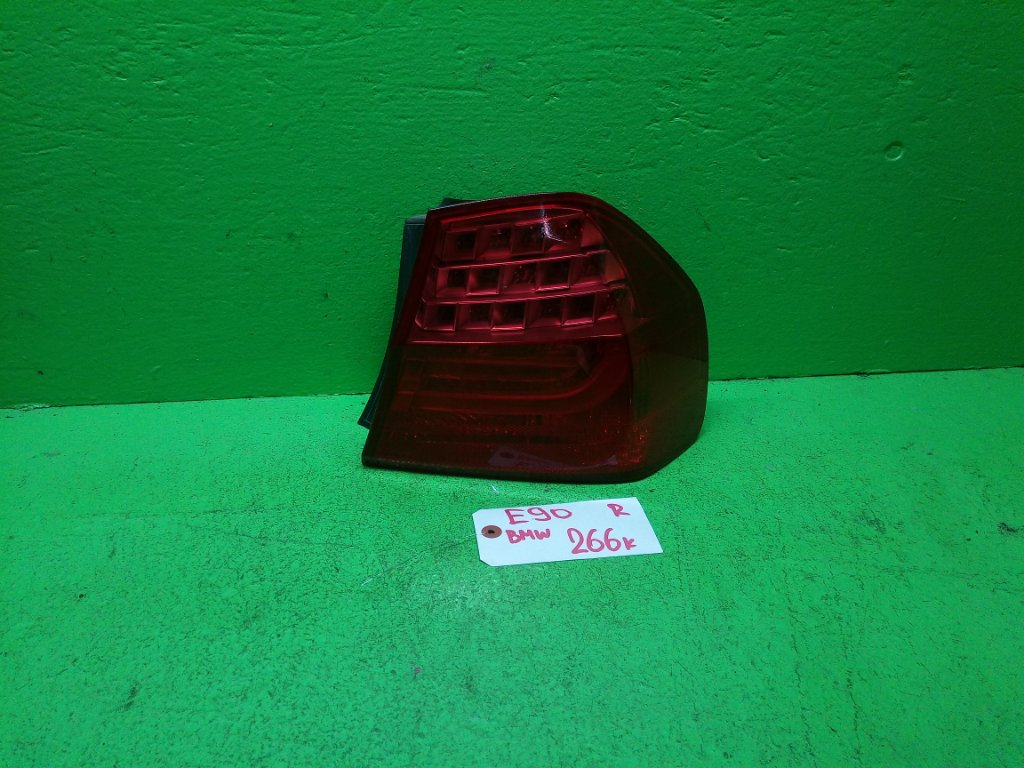 Стоп-сигнал BMW 3-SERIES E90 правый (б/у)