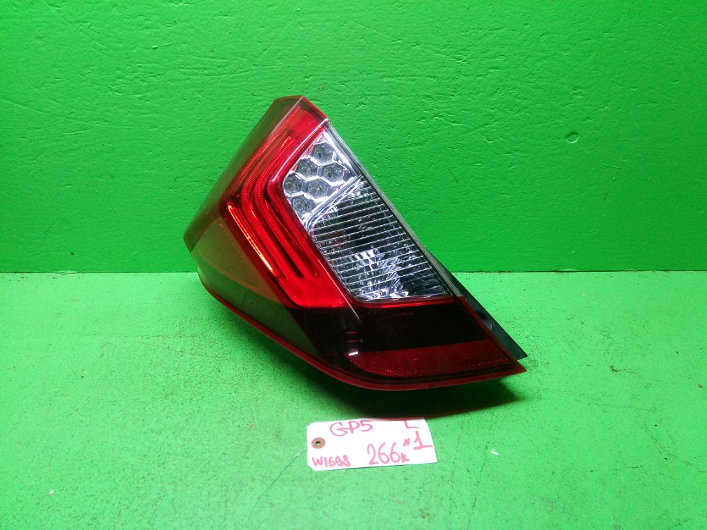 Стоп-сигнал HONDA FIT GP5 левый (б/у) #1