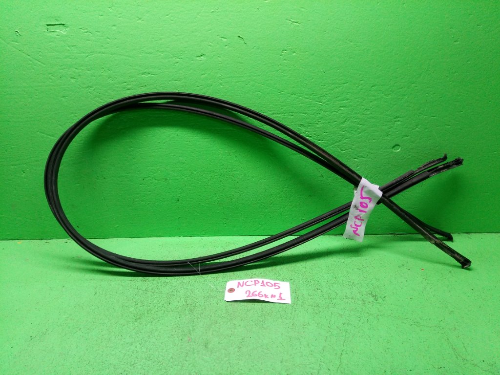 Молдинг на крышу TOYOTA RACTIS NCP105 (б/у)