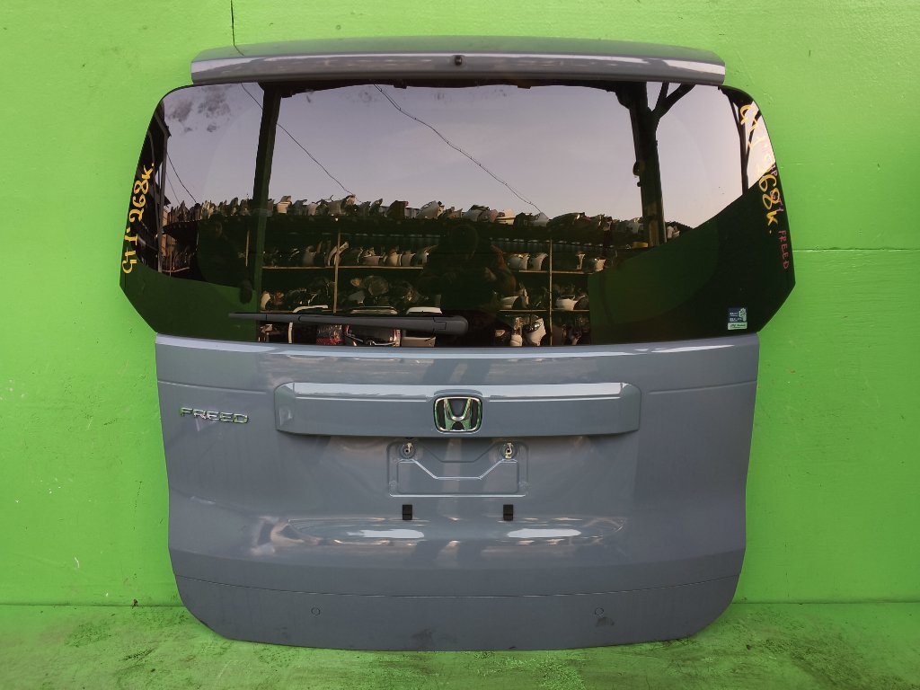 Дверь задняя HONDA FREED GT1 (б/у)