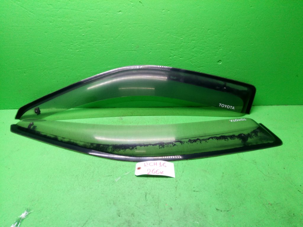 Ветровики комплект TOYOTA GRANVIA KCH16 (б/у)