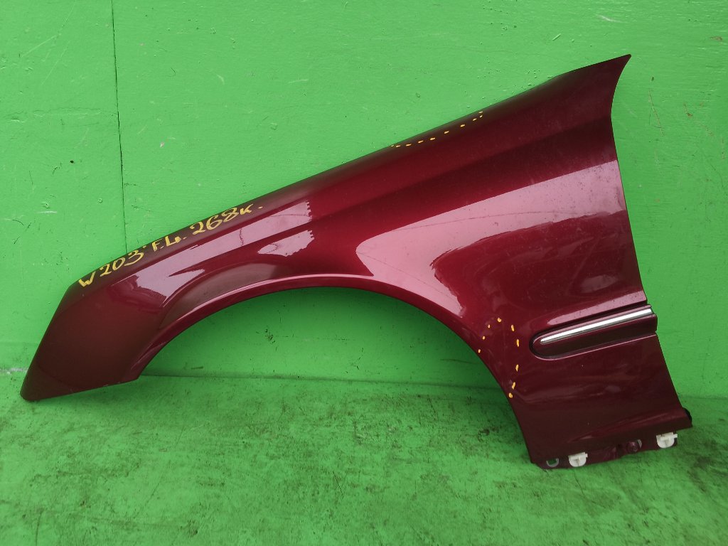 Крыло MERCEDES C-Class W203 переднее левое (б/у)