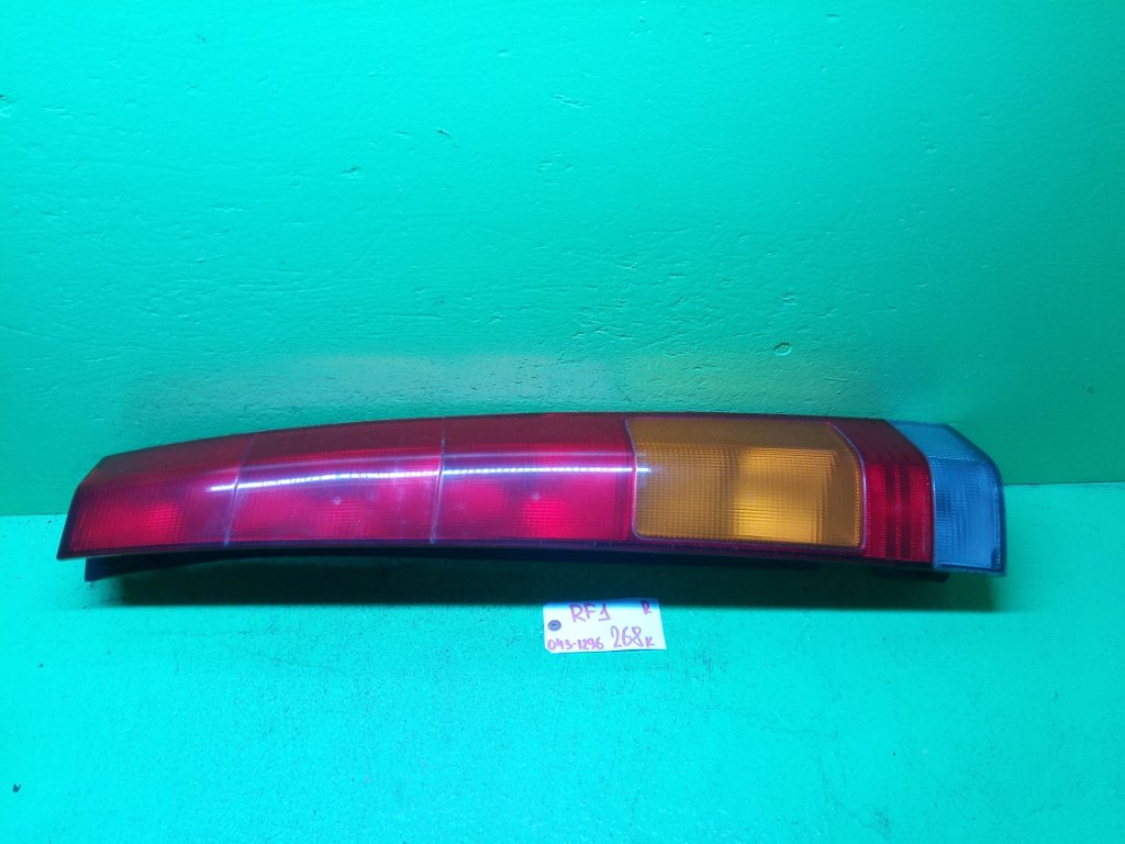 Стоп-сигнал HONDA STEP WAGON RF1 правый (б/у)