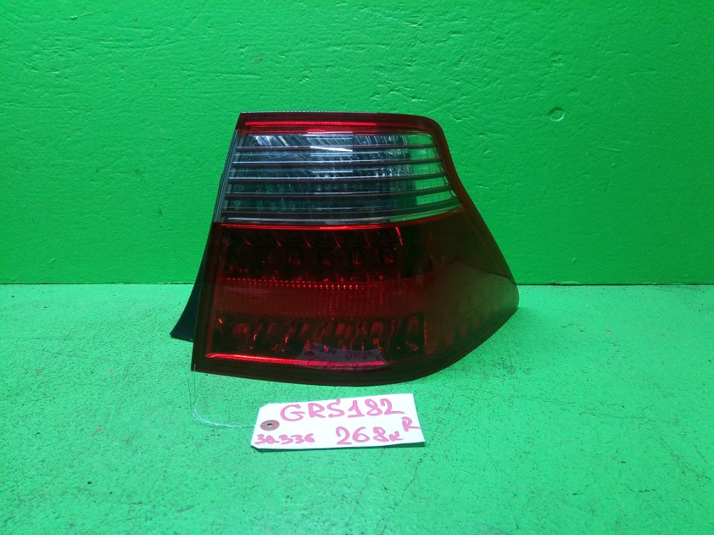 Стоп-сигнал TOYOTA CROWN GRS182 правый (б/у)