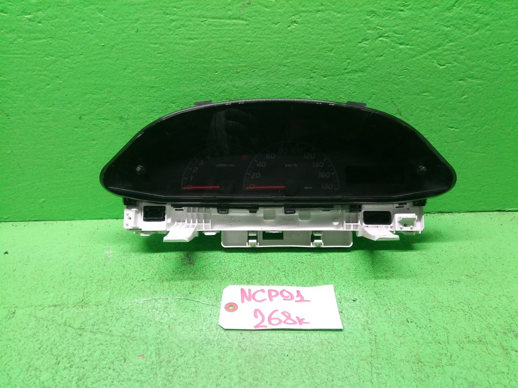 Спидометр TOYOTA VITZ NCP91 (б/у)