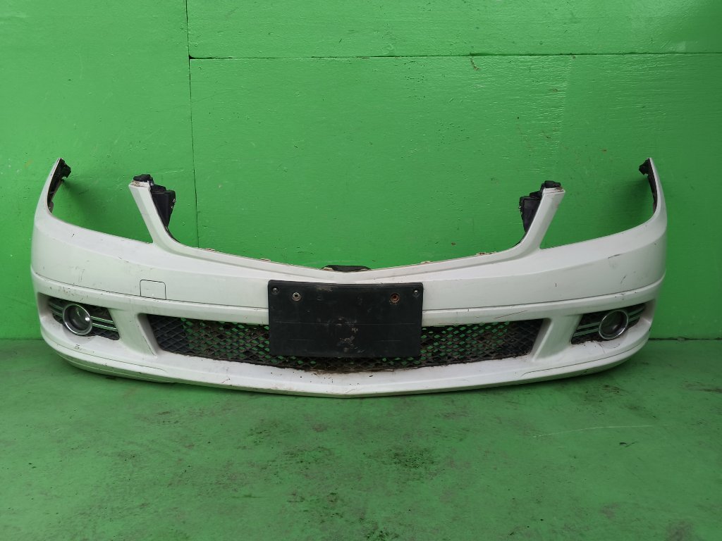 Бампер MERCEDES C-Class W204 передний (б/у)