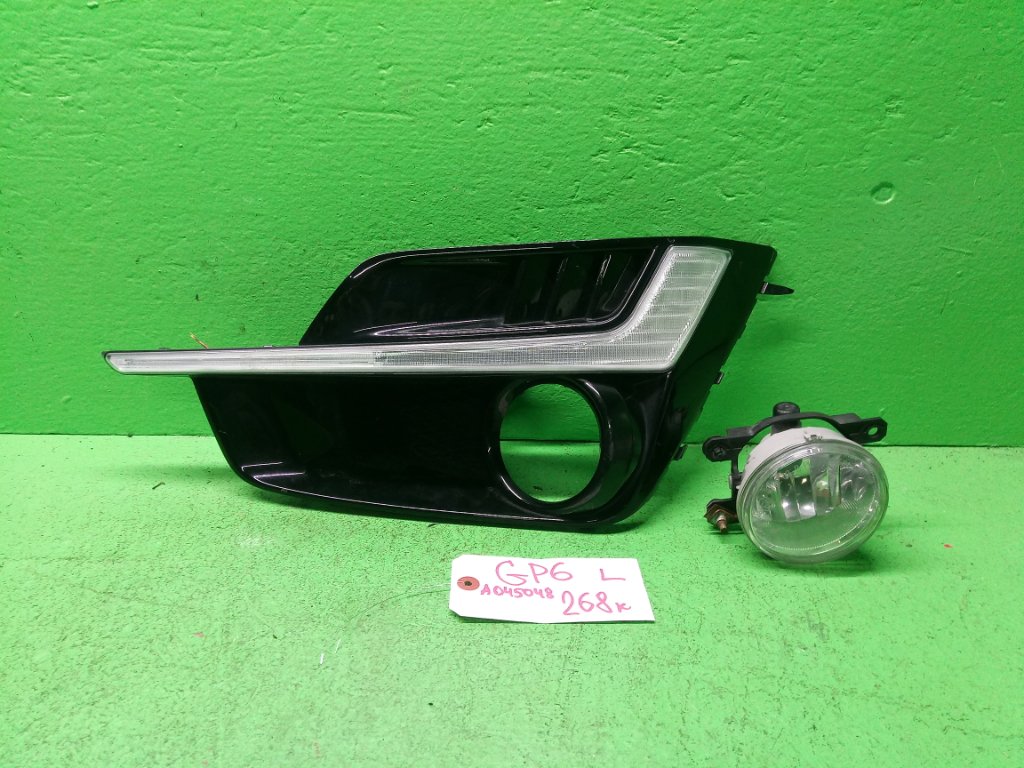 Туманка SUBARU IMPREZA GP6 левая (б/у)
