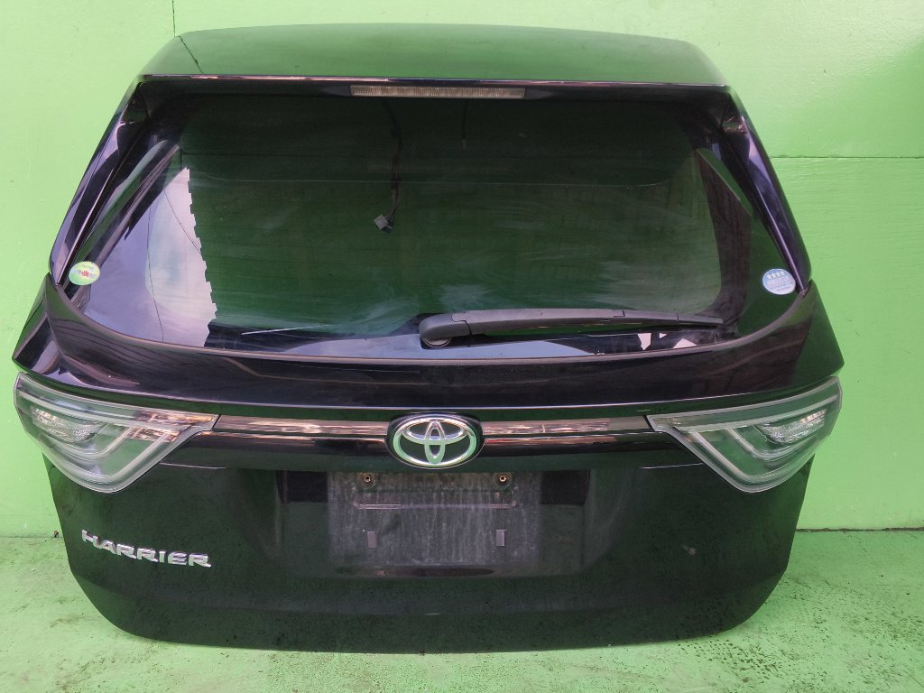 Дверь задняя TOYOTA HARRIER ZSU65 (б/у)