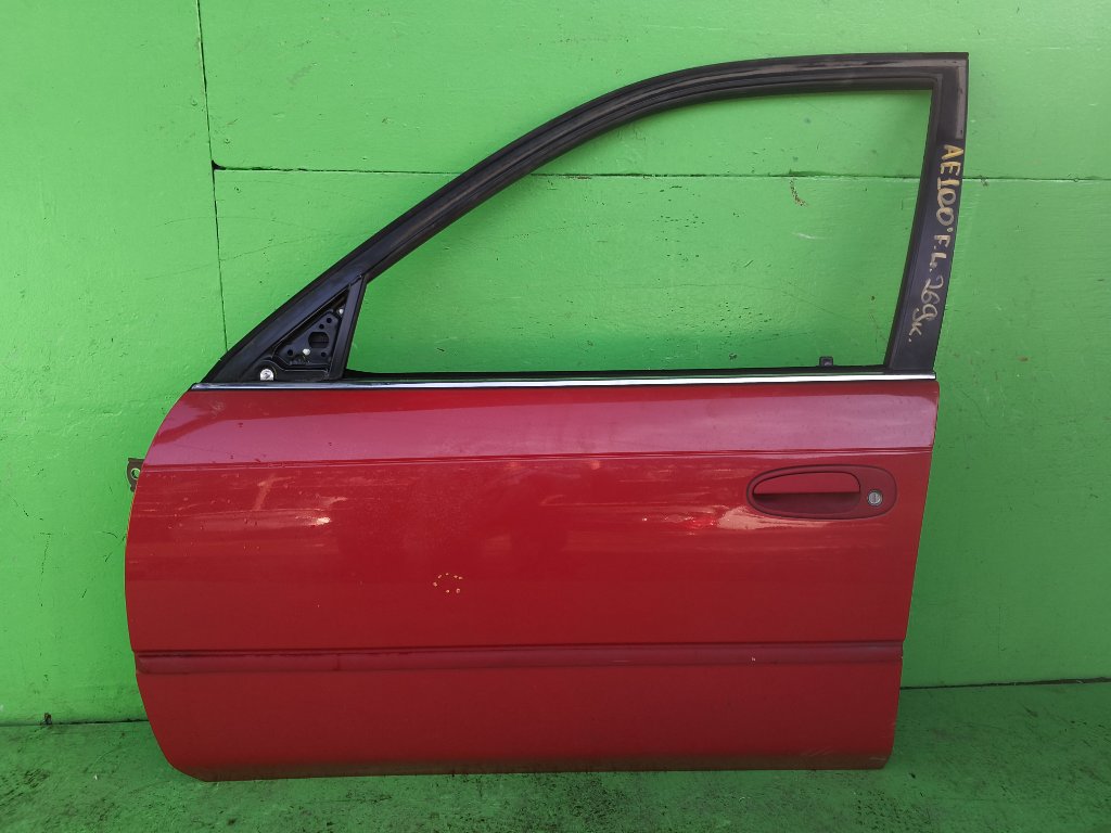 Дверь TOYOTA COROLLA AE100 передняя левая (б/у)
