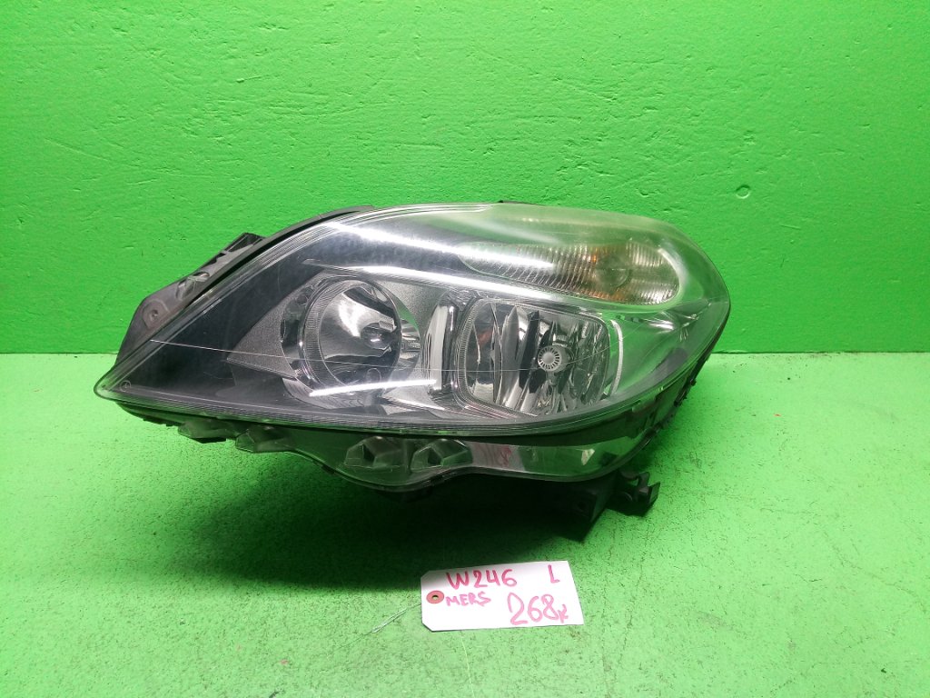 Фара MERCEDES B180 W246 левая (б/у)