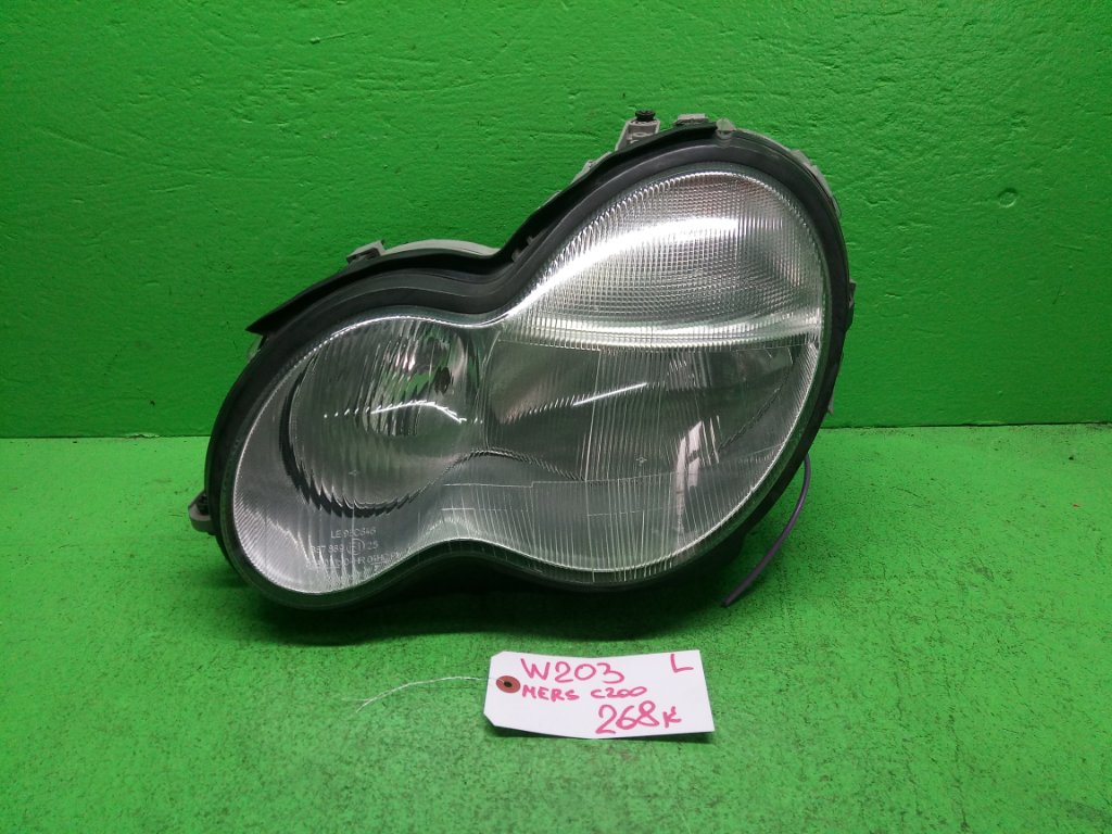 Фара MERCEDES C200 W203 левая (б/у)