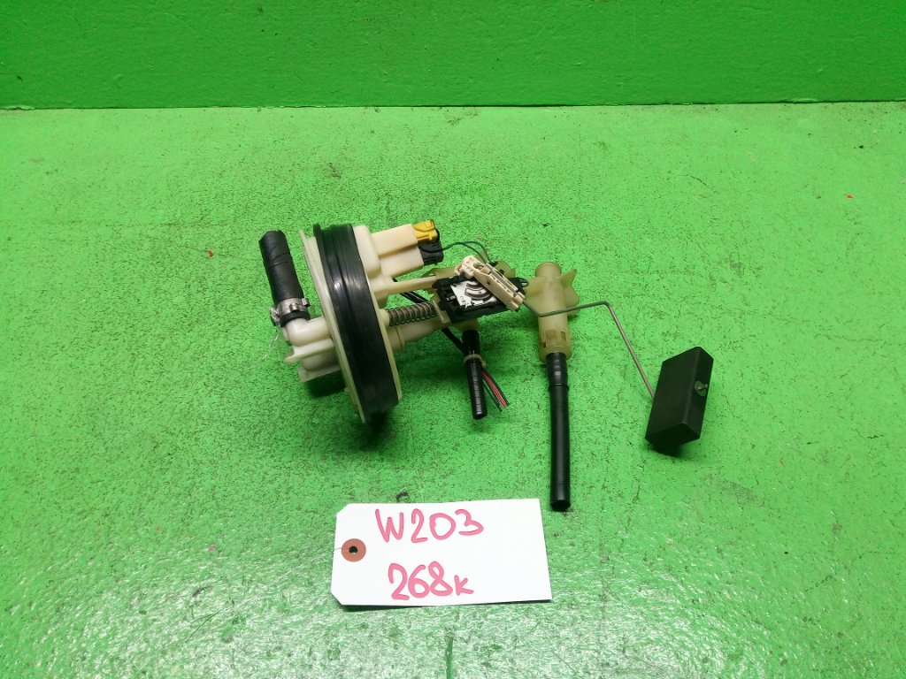 Датчик уровня топлива MERCEDES C200 W203 (б/у)