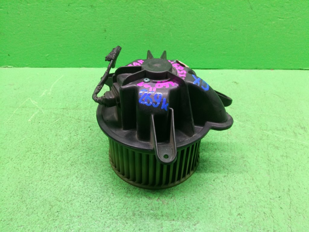 Мотор печки JEEP CHEROKEE XJ (б/у)