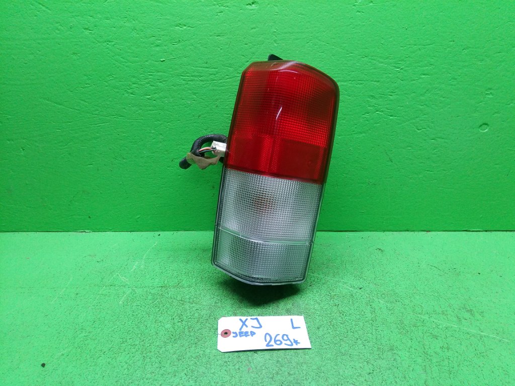 Стоп-сигнал JEEP CHEROKEE XJ левый (б/у)