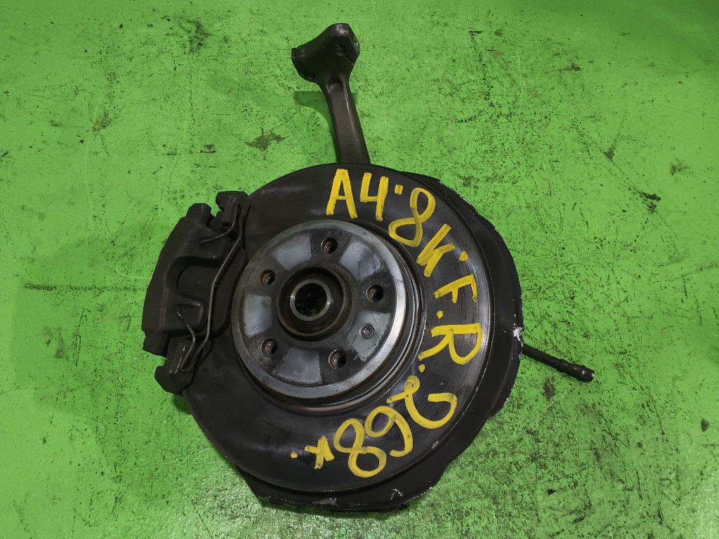 Ступица AUDI A4 8K передняя правая (б/у)