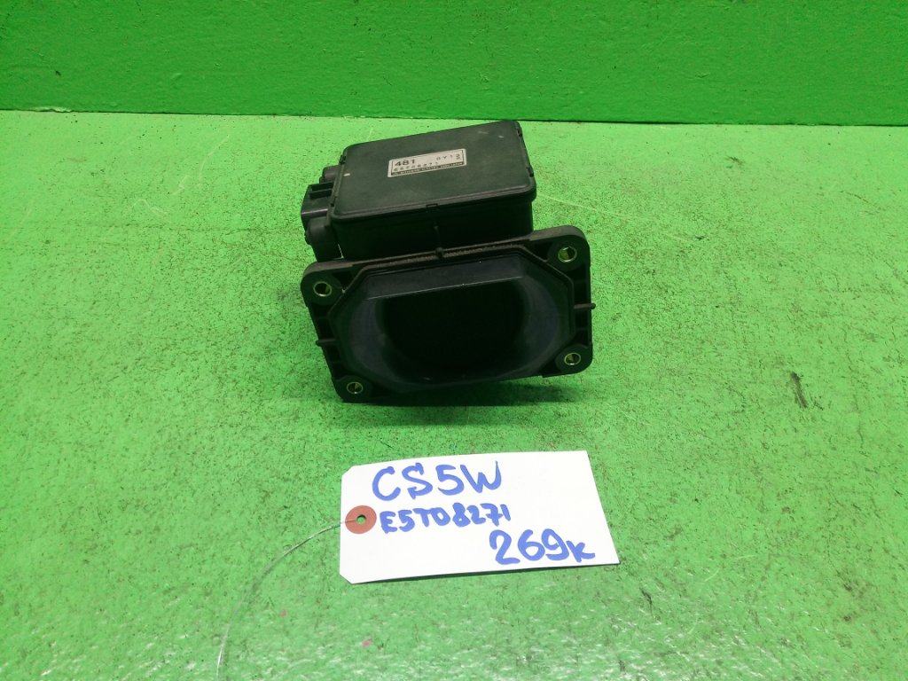 Датчик потока воздуха MITSUBISHI LANCER CEDIA CS5W (б/у)