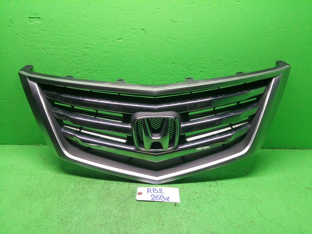 Решетка радиатора HONDA LEGEND KB2 передняя (б/у)