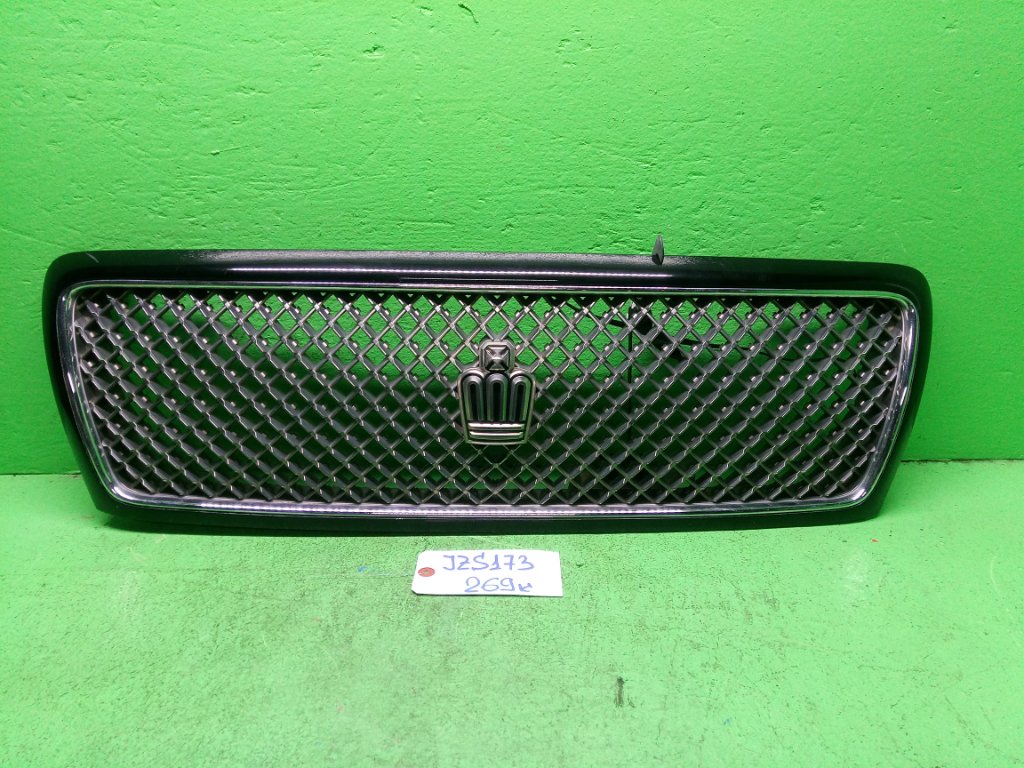Решетка радиатора TOYOTA CROWN JZS173 передняя (б/у)