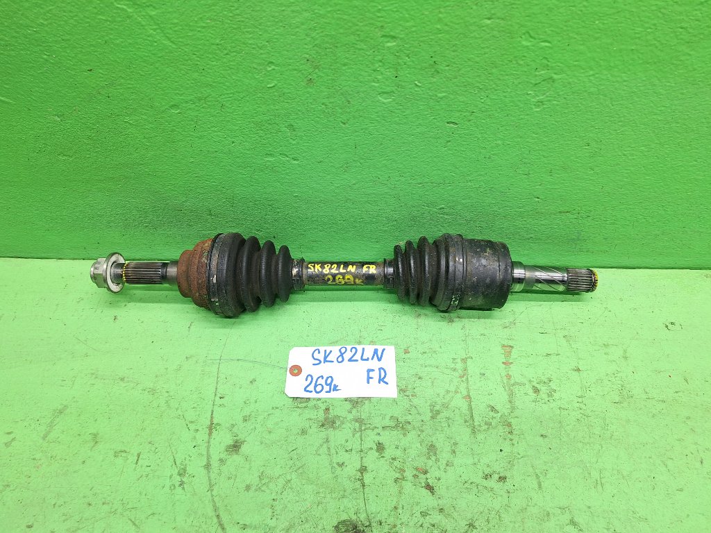 Привод NISSAN VANETTE SK82LN F8 передний правый (б/у)