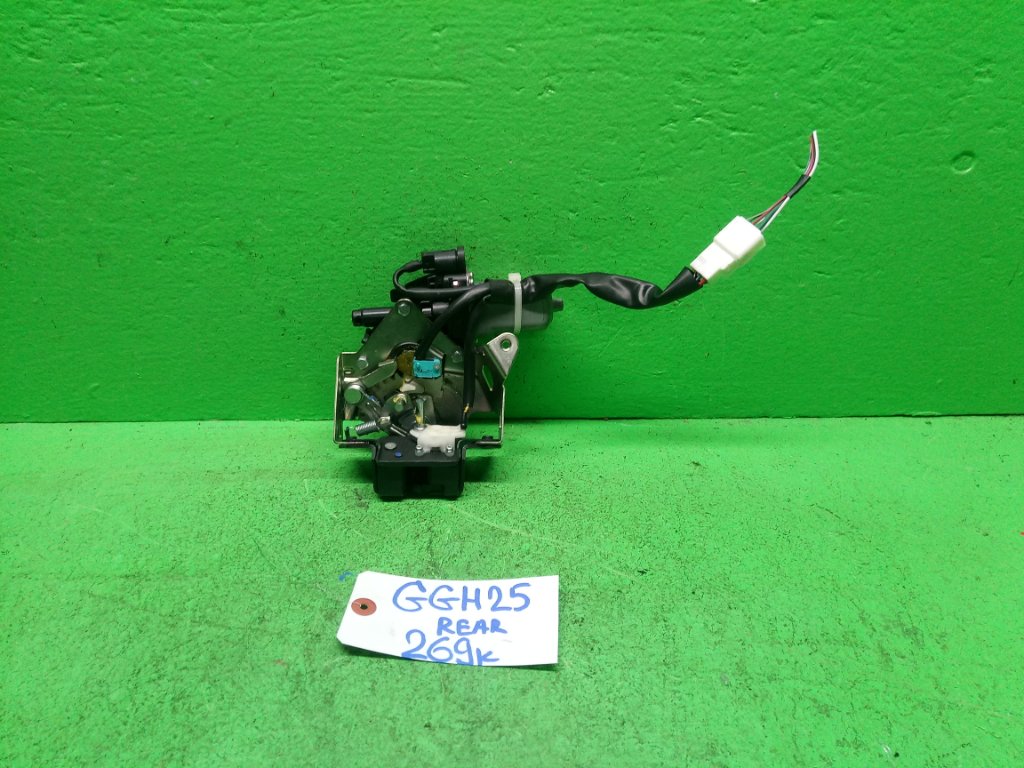Замок 5-ой двери TOYOTA VELLFIRE GGH25 (б/у)