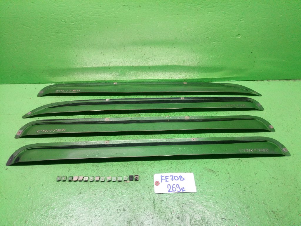 Ветровики комплект MITSUBISHI CANTER FE70B (б/у)