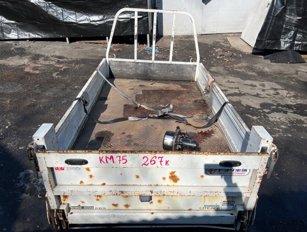 Кузов TOYOTA LITE ACE KM75 (б/у)