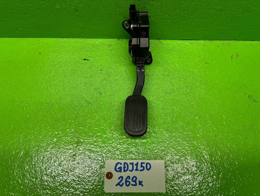 Педаль газа TOYOTA PRADO GDJ150 (б/у)