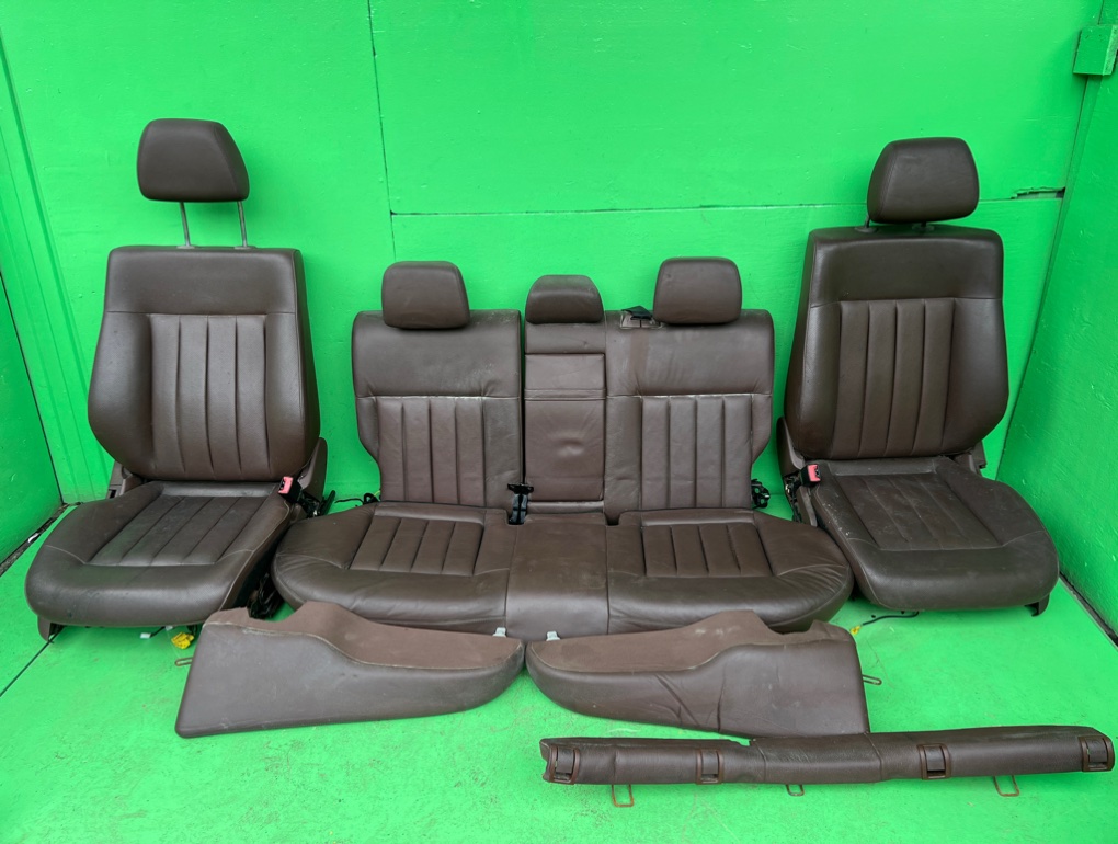 Сидение MERCEDES E-CLASS W212 (б/у) 5 частей