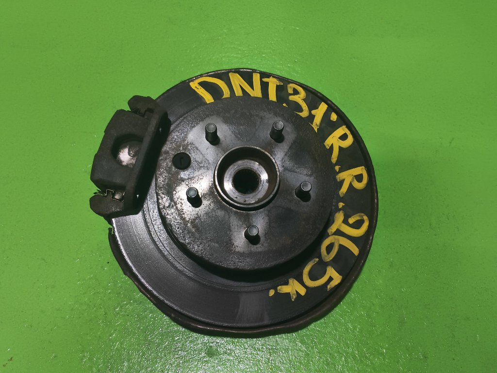 Ступица NISSAN XTRAIL DNT31 задняя правая (б/у)