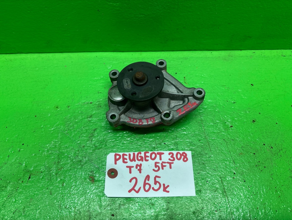 Помпа PEUGEOT 308 T7 5FT (б/у)