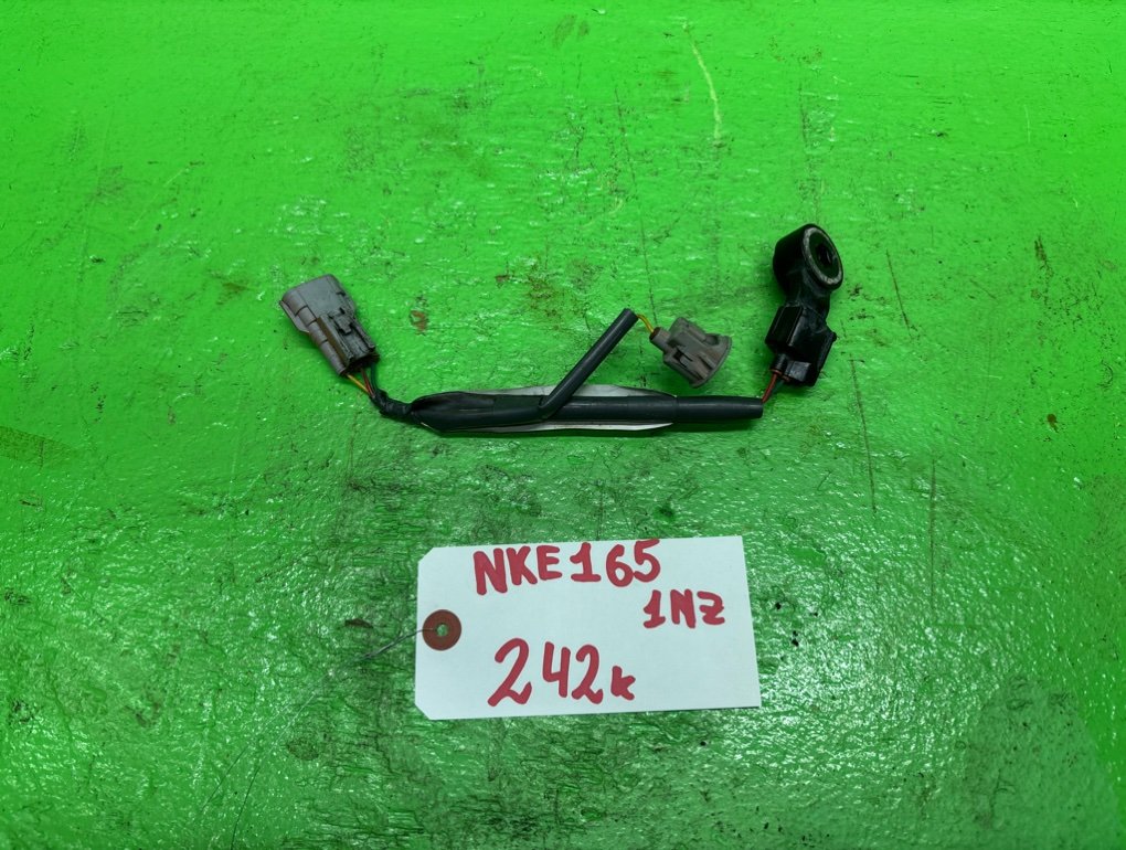 Датчик детонации TOYOTA COROLLA AXIO NKE165 1NZ-FE (б/у)