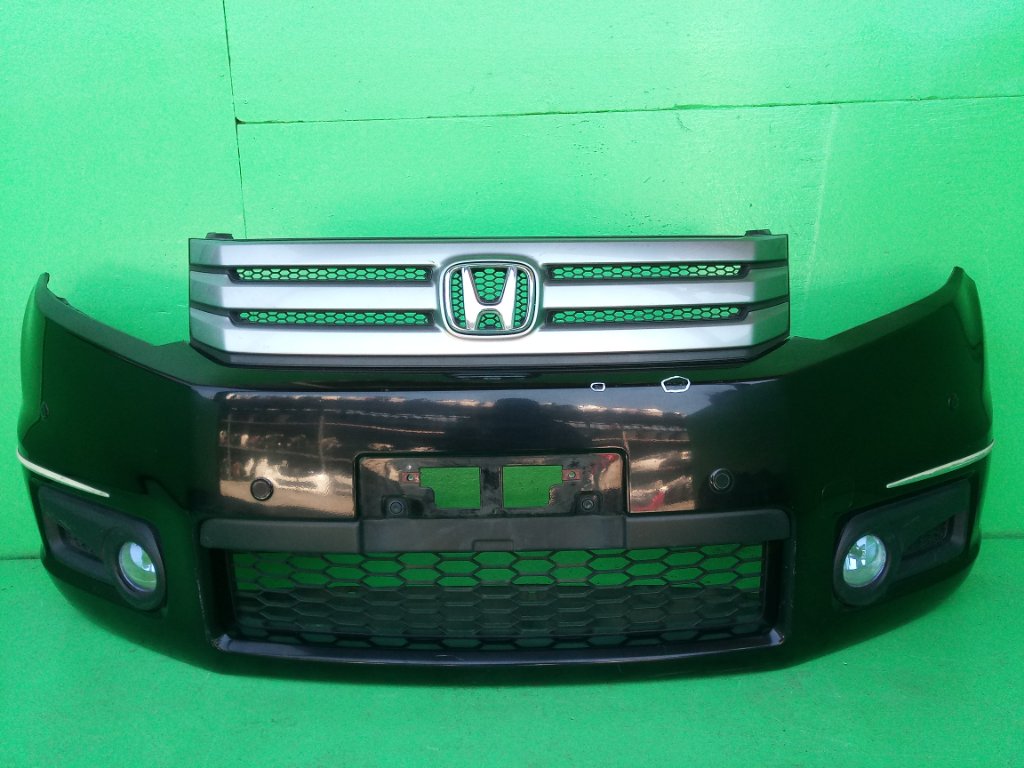 Бампер HONDA FREED SPIKE GB4 передний (б/у)