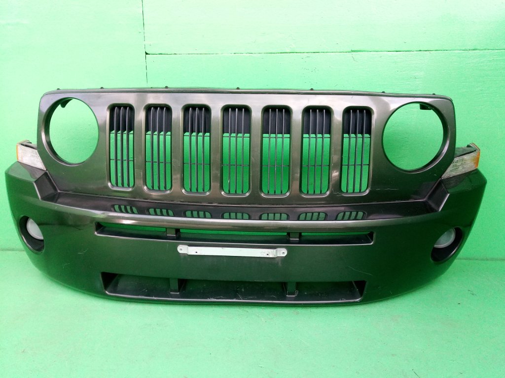 Бампер JEEP PATRIOT MK74 передний (б/у)